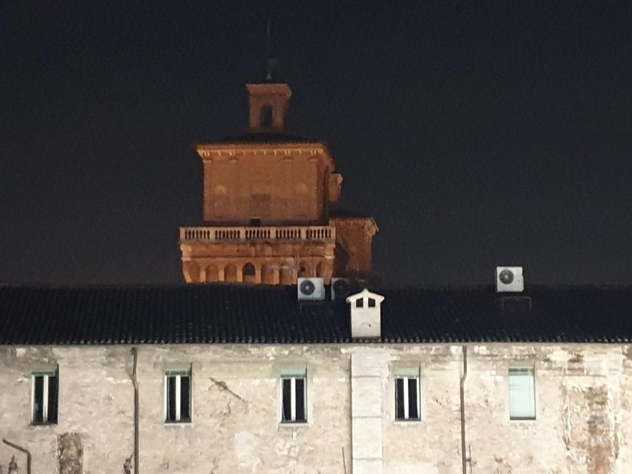 Apartment Garibaldi Ferrara Luaran gambar